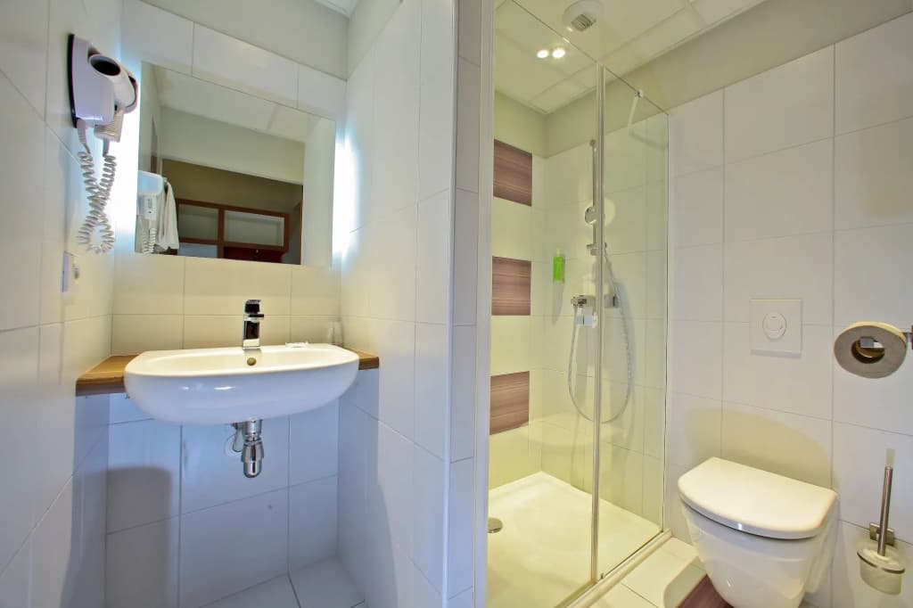 ibis Styles Castres - Miniature 8