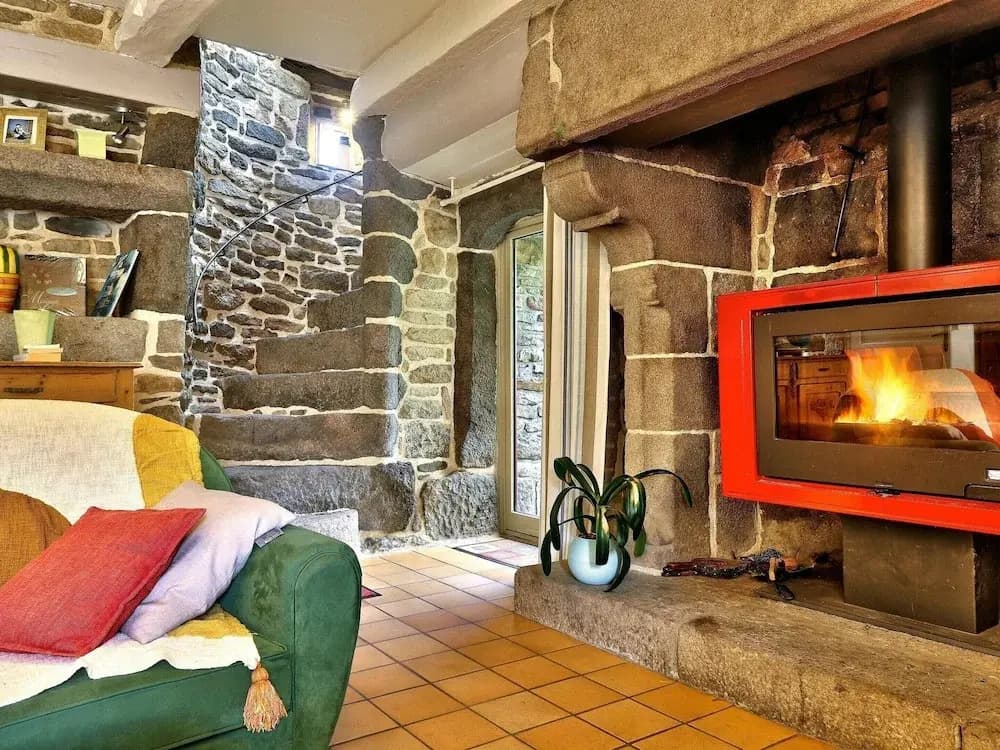 Cosy Holiday Home in Huelgoat With Terrace - Photo 5