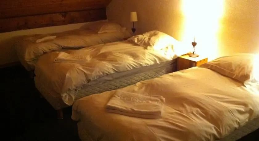 Le Lac Bleu Hotel - Photo 3