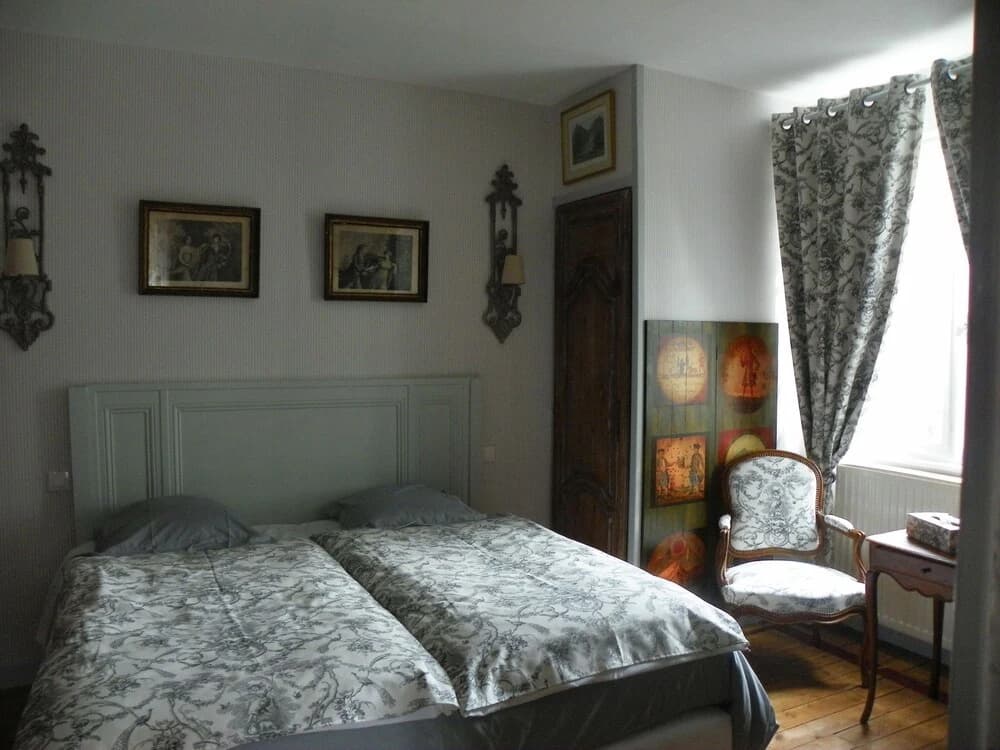 Chambres d'hôtes Le Prieuré Boutefol - Photo 3