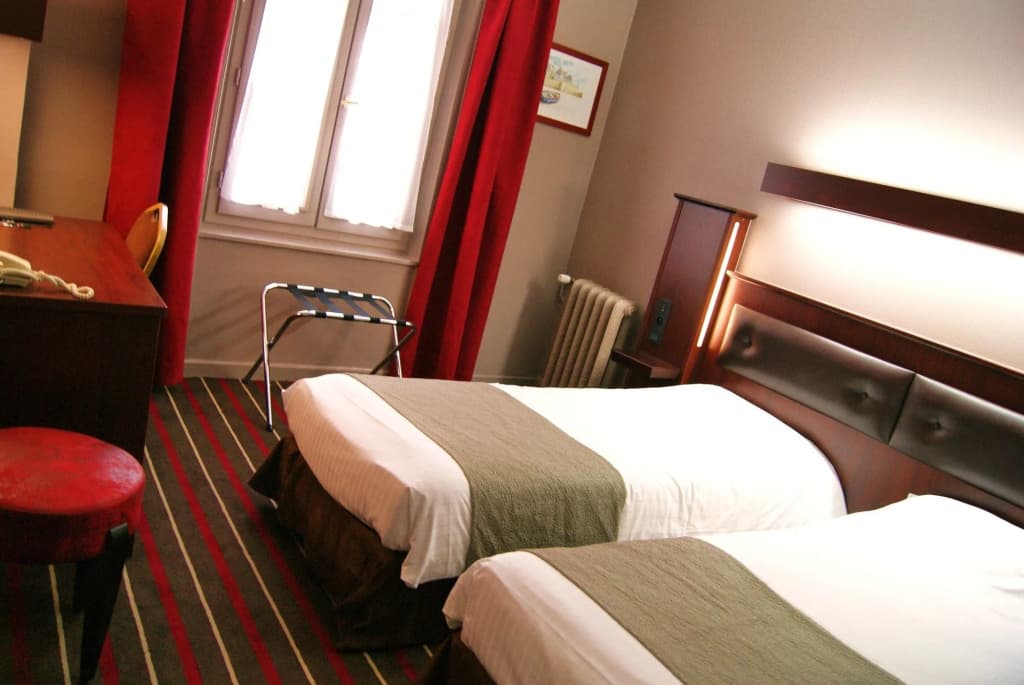 Hôtel de l'Univers - Photo 5