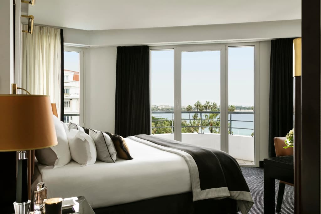 Hotel Barriere Le Majestic - Photo 3