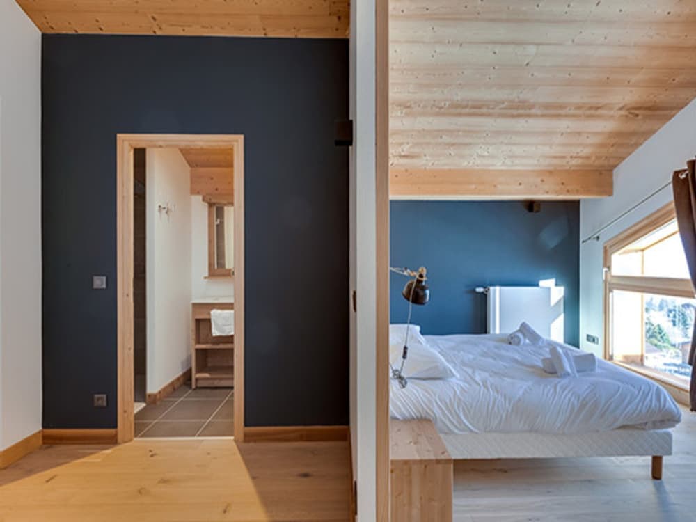 Chalet in Combloux With Mont-blanc Views - Miniature 7