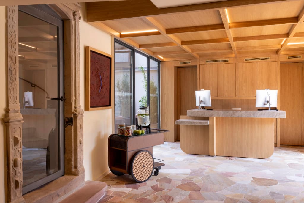 Hôtel Le Colombier - Photo 3