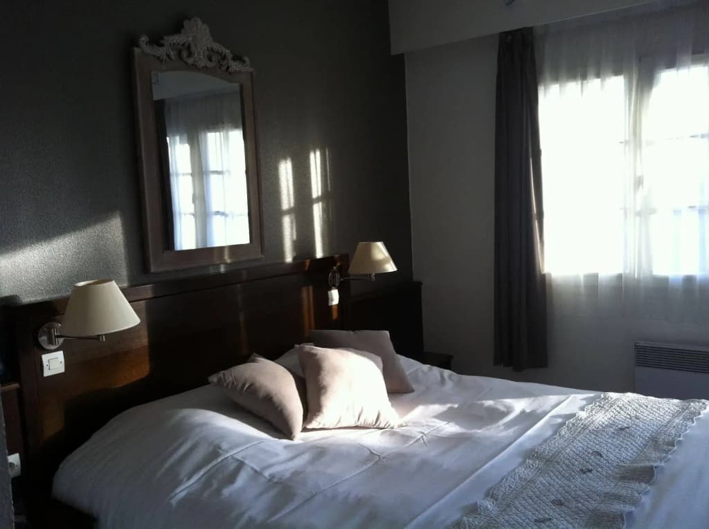 Logis Hôtel Les Nympheas - Photo 2