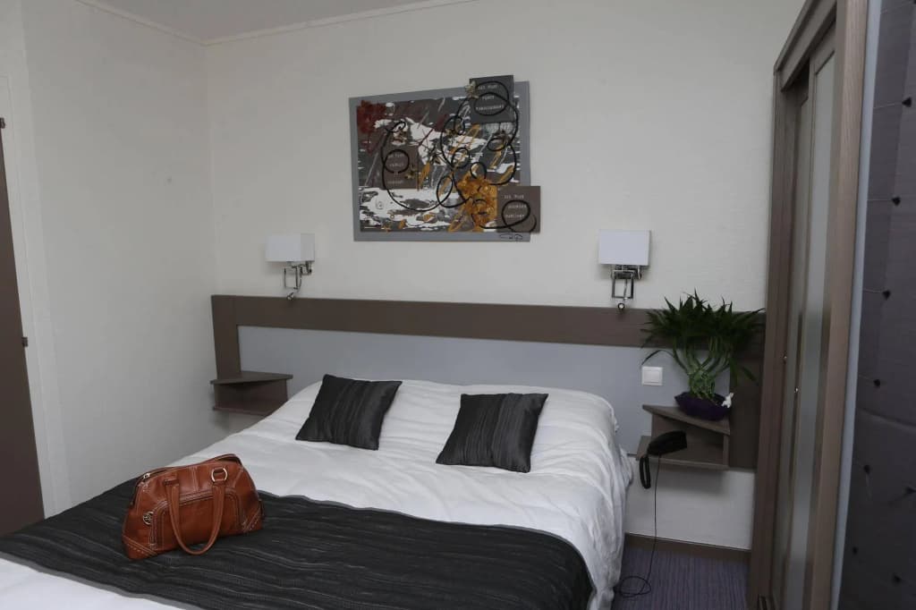 Abor Hôtel - Miniature 7