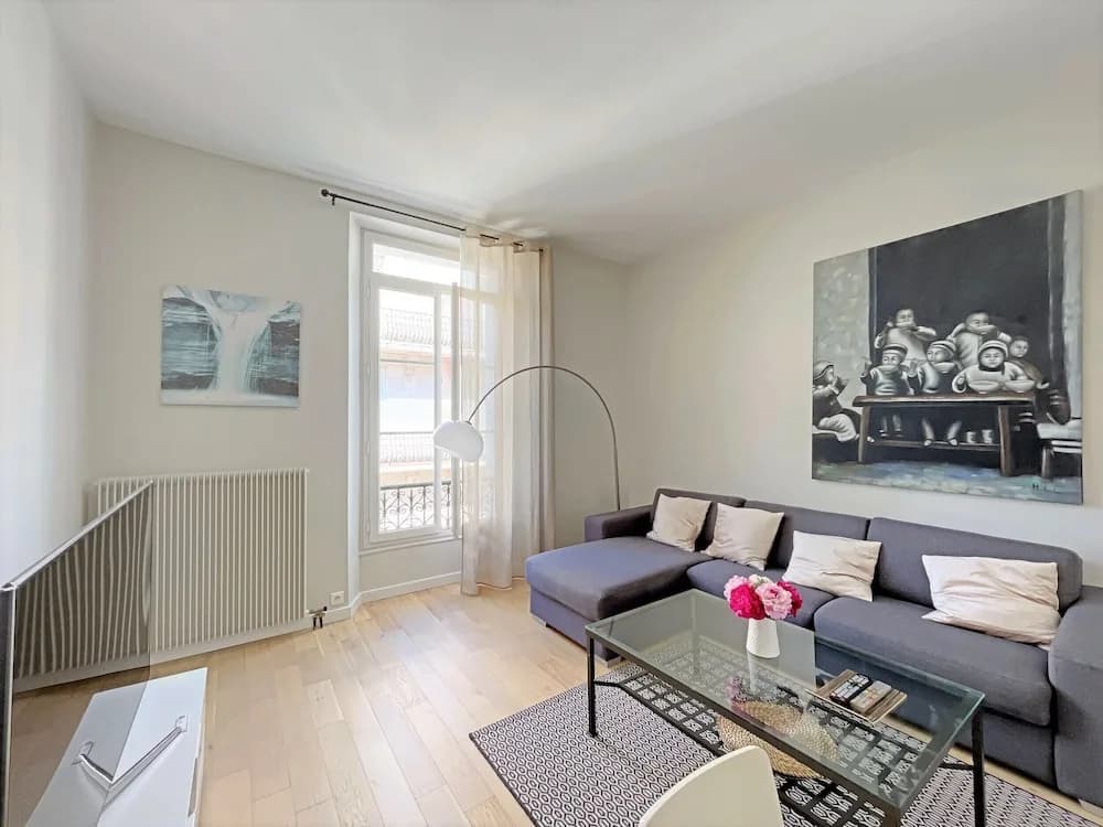 Modern Apartment 20 m from the Sea - Miniature 7