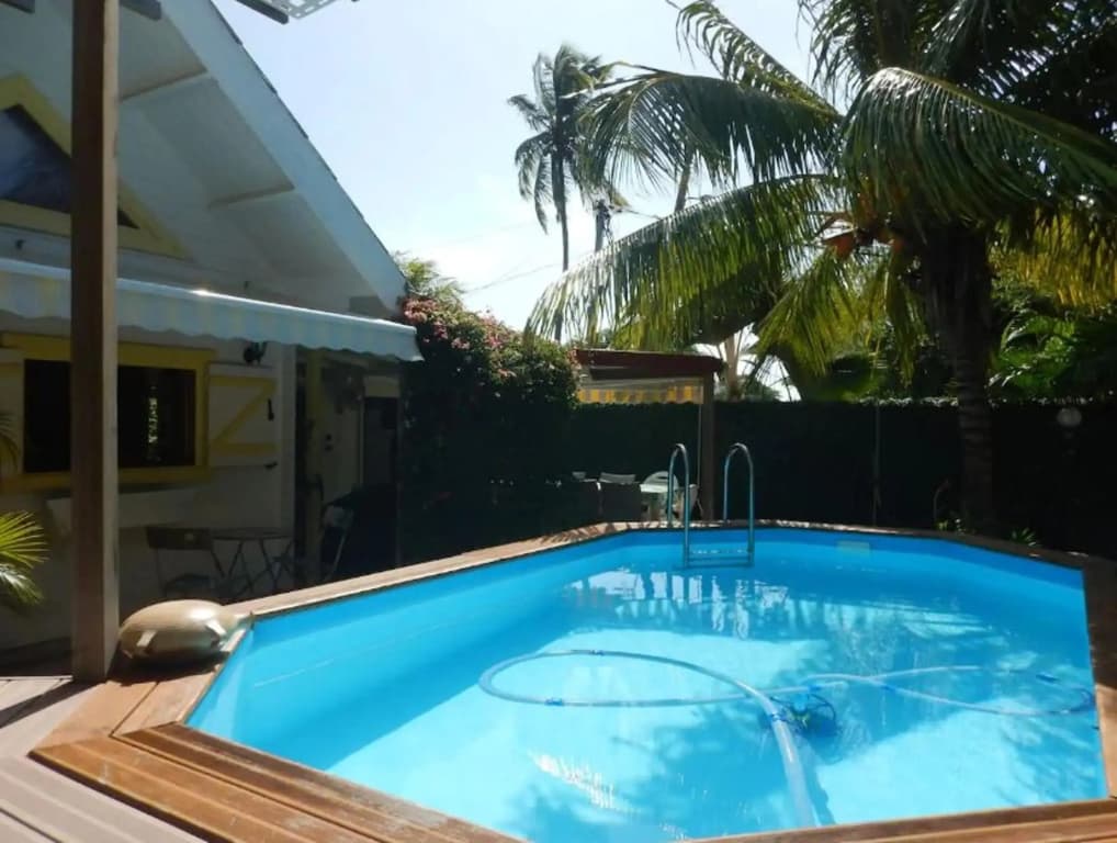 Chalet d'une chambre a Le Vauclin a 150 m de la plage avec piscine privee jardin clos et wifi - Miniature 6