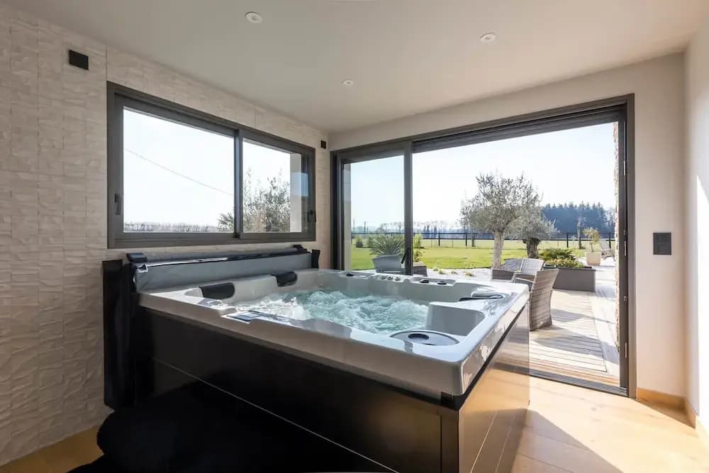 Villa in Saint-corneille With Private Jacuzzi - Miniature 6