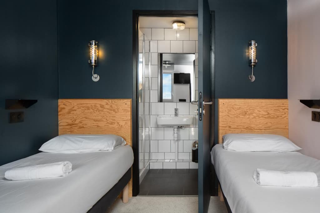 Eklo Hotels Clermont-Ferrand City center train station - Photo 3