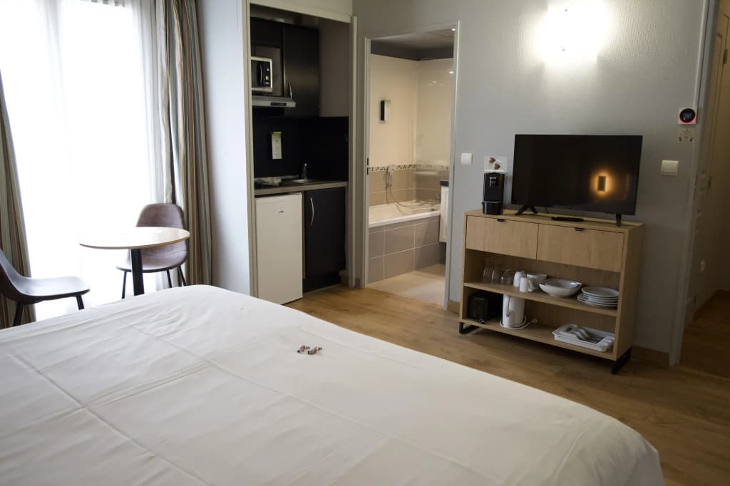 Tulip Inn Honfleur Residence - Photo 2