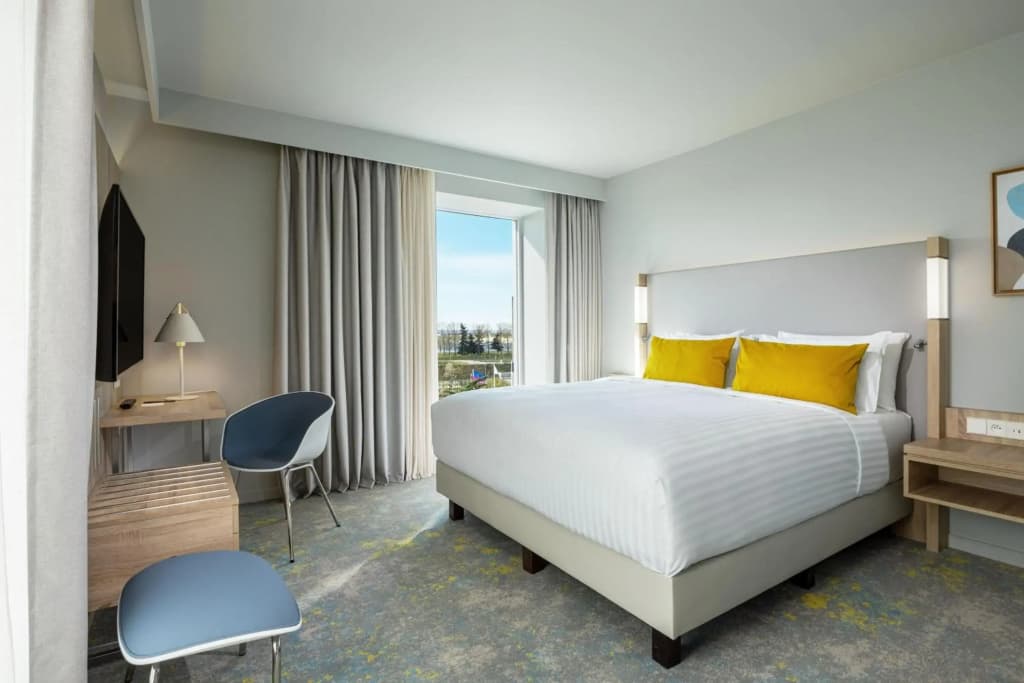 Courtyard by Marriott Paris Charles de Gaulle Central Airport - Miniature 6