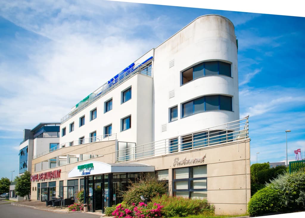 Brit Hotel Saint Malo - Le Transat - Photo 1