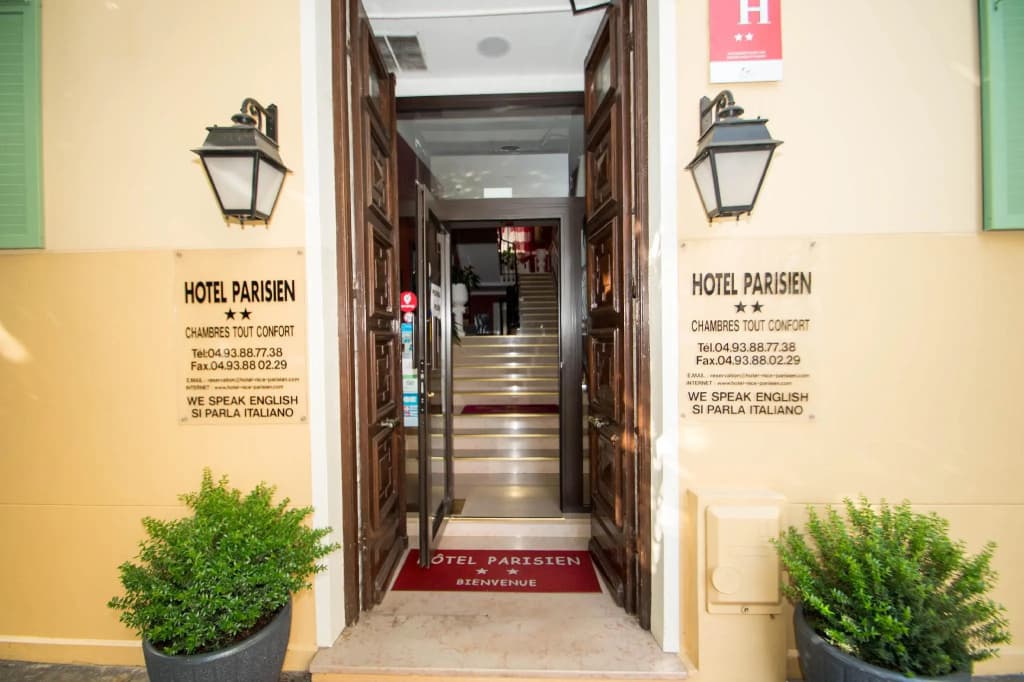 Hôtel Parisien - Photo 1