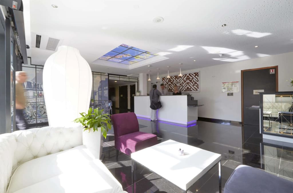 Hôtel Kyriad Saint Quentin en Yvelines - Montigny - Photo 2