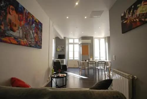 Appartement une chambre proche mer - Miniature 8