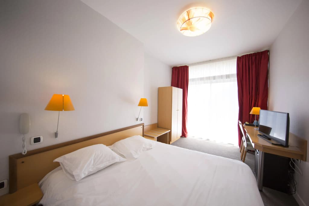 Hotel des Lices - Photo 3