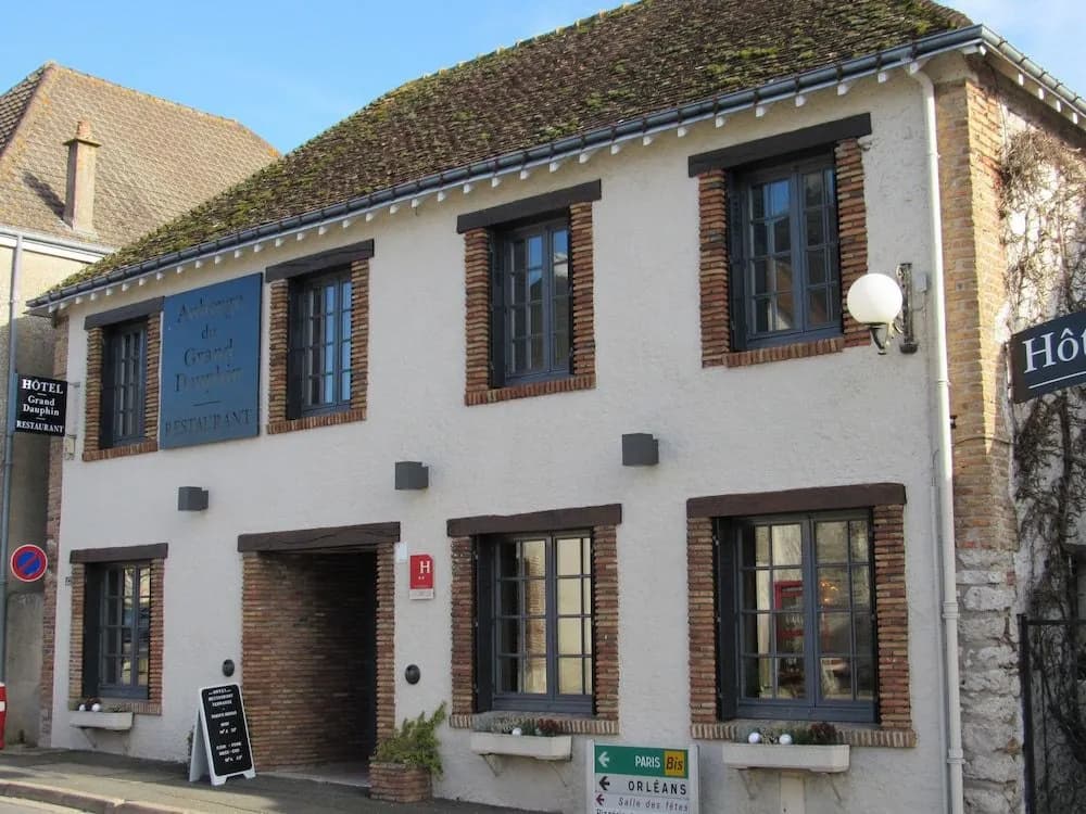 Auberge du Grand Dauphin - Photo 1