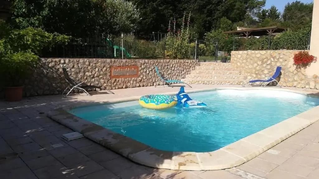 Appartement Climatisé T3 Piscine et Parking - Miniature 7