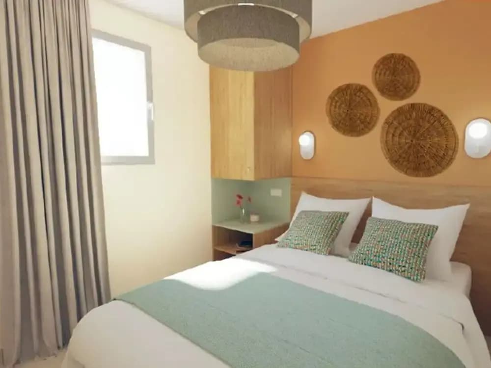 Apartment in Giens With Pool & Beaches Nearby - Photo 4