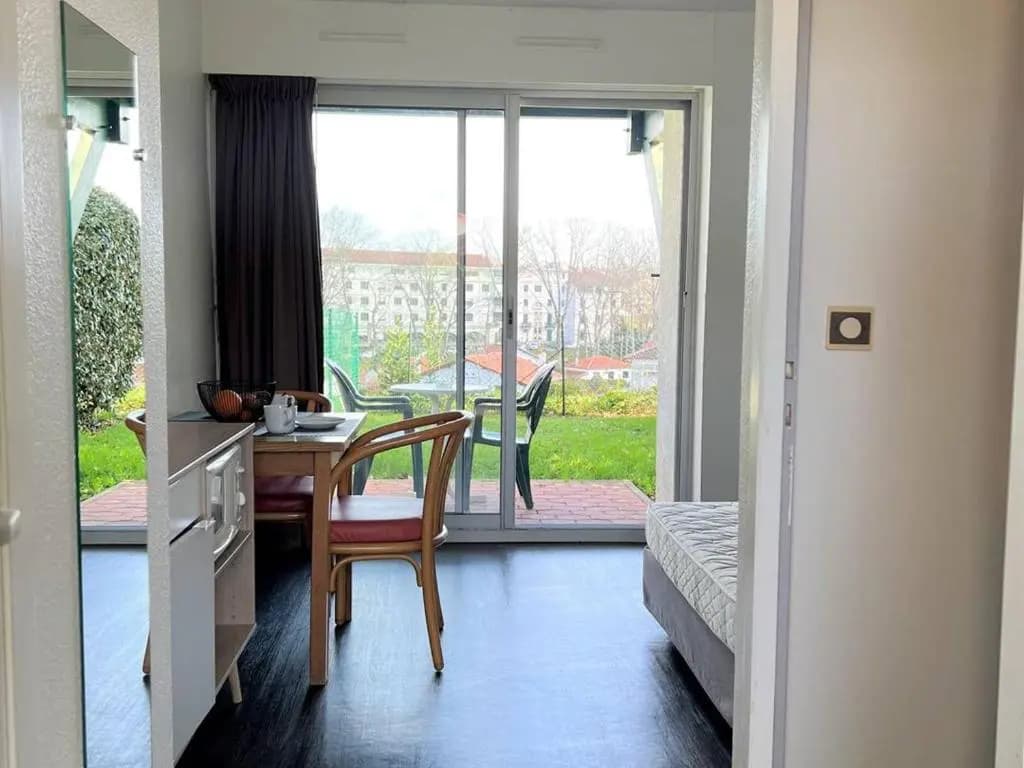 Appartement Cambo-les-Bains, 1 pièce, 2 personnes - FR-1-495-100 - Miniature 6