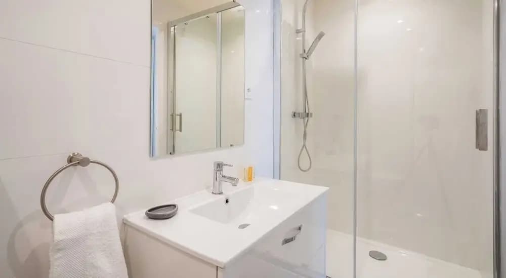 Cosy Apartment in the Heart of Belleville 6p/2bedroom - Miniature 6