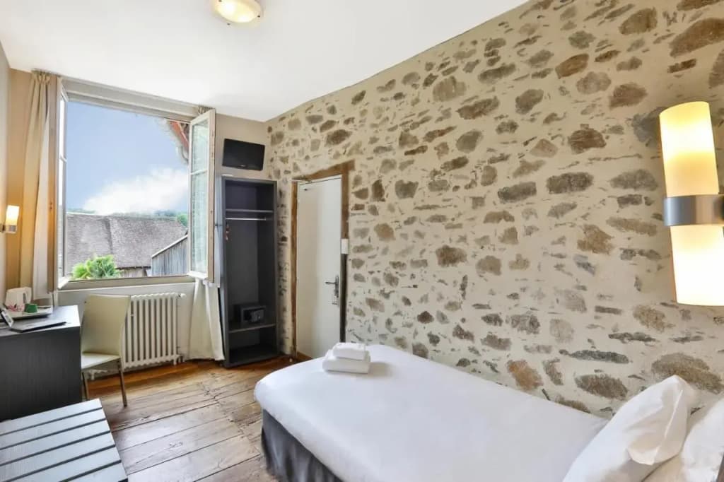 Auberge Dupuytren - Photo 2