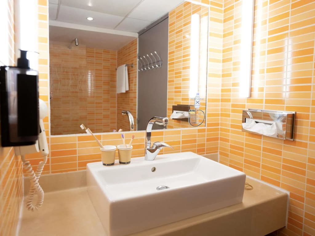 Ibis Styles Cognac - Miniature 7
