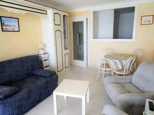 Rental Apartment a 2 Pas de la Plage Et Proche Tous Commerces 1 - Photo 3