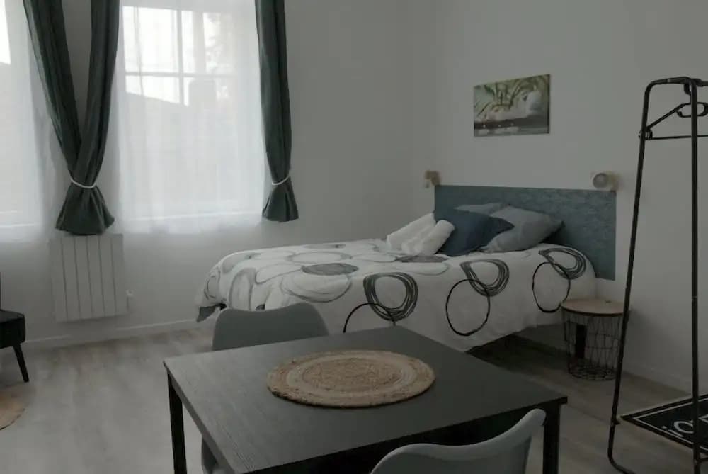LocationTame - Photo 3