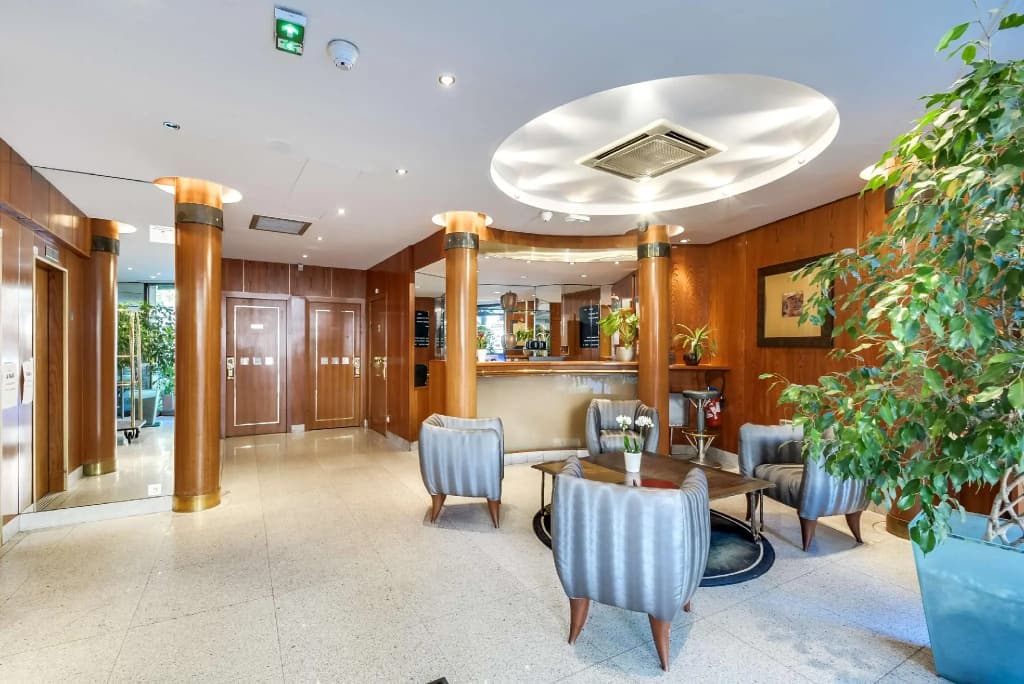 Villa Luxembourg - Photo 2
