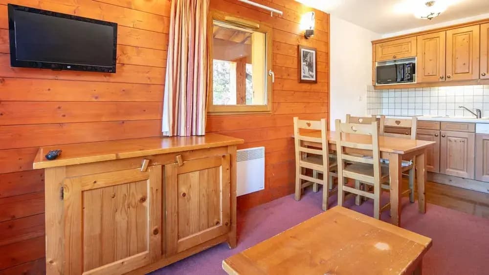 Cosy Apartment in the Mountains in Valfrejus - Photo 5
