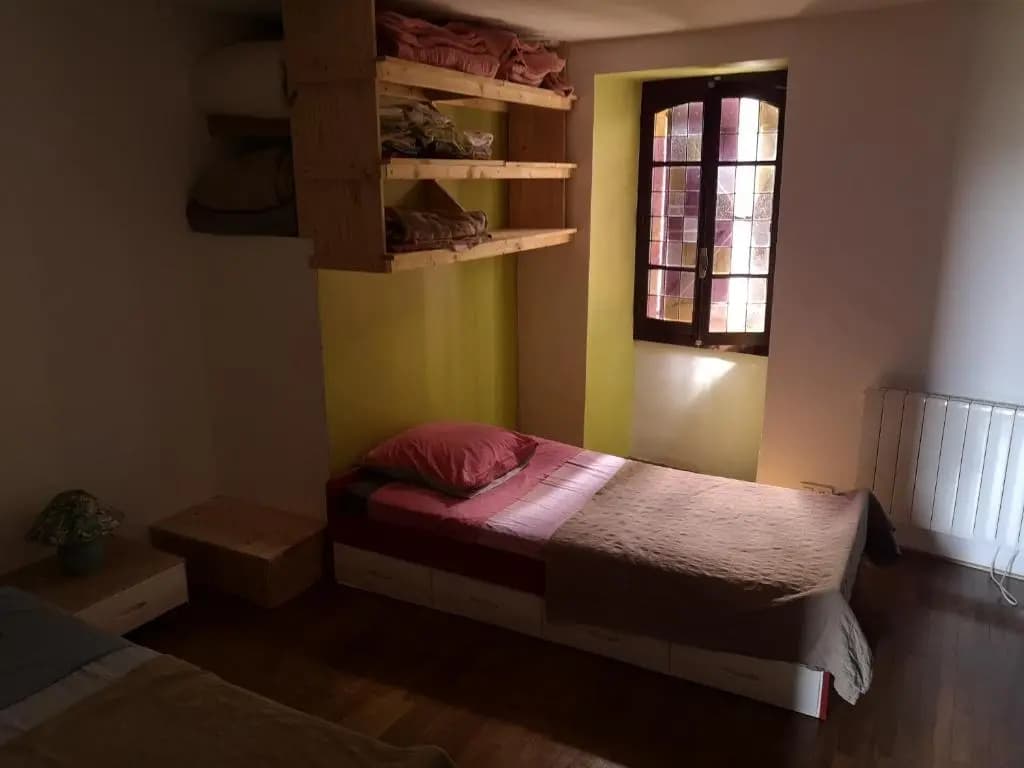 Maison atypique à Cordes-Sur-Ciel 2 chambres - Photo 2