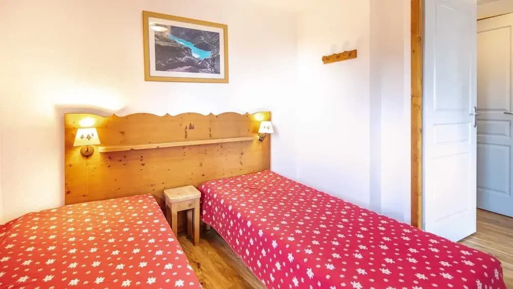 Ski-in Apartment in Chamrousse - Photo 1
