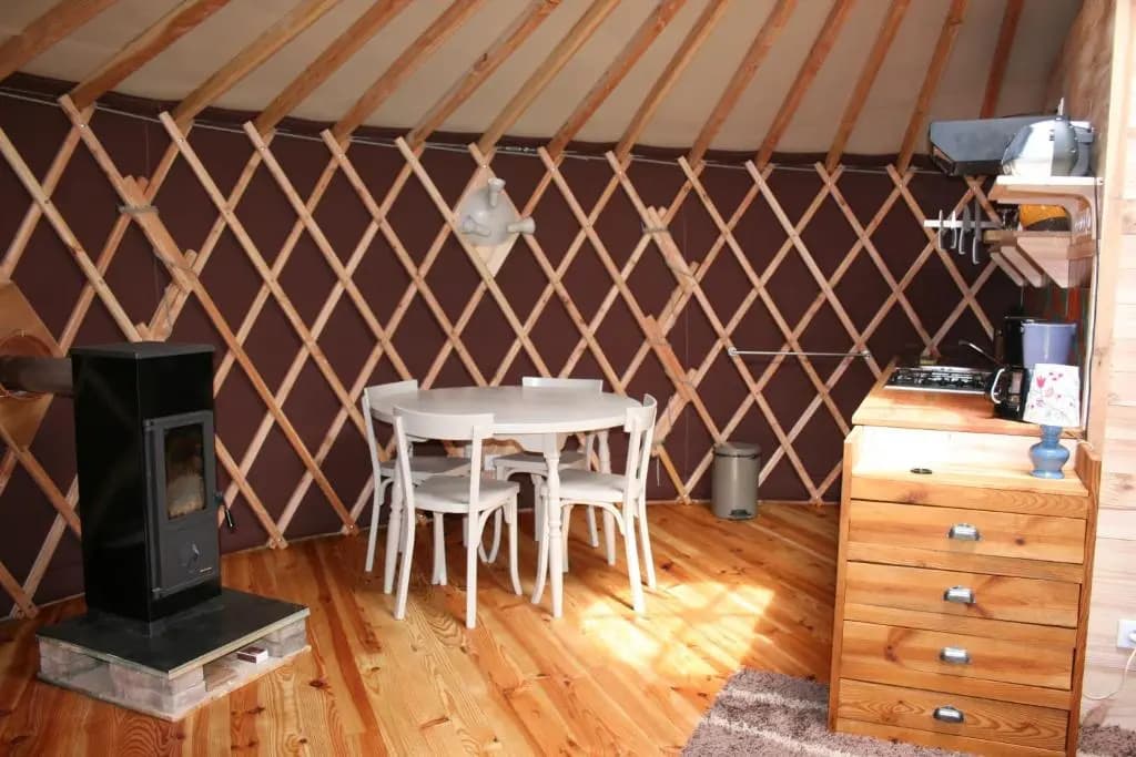 Yourtes en Terrasse - Miniature 8