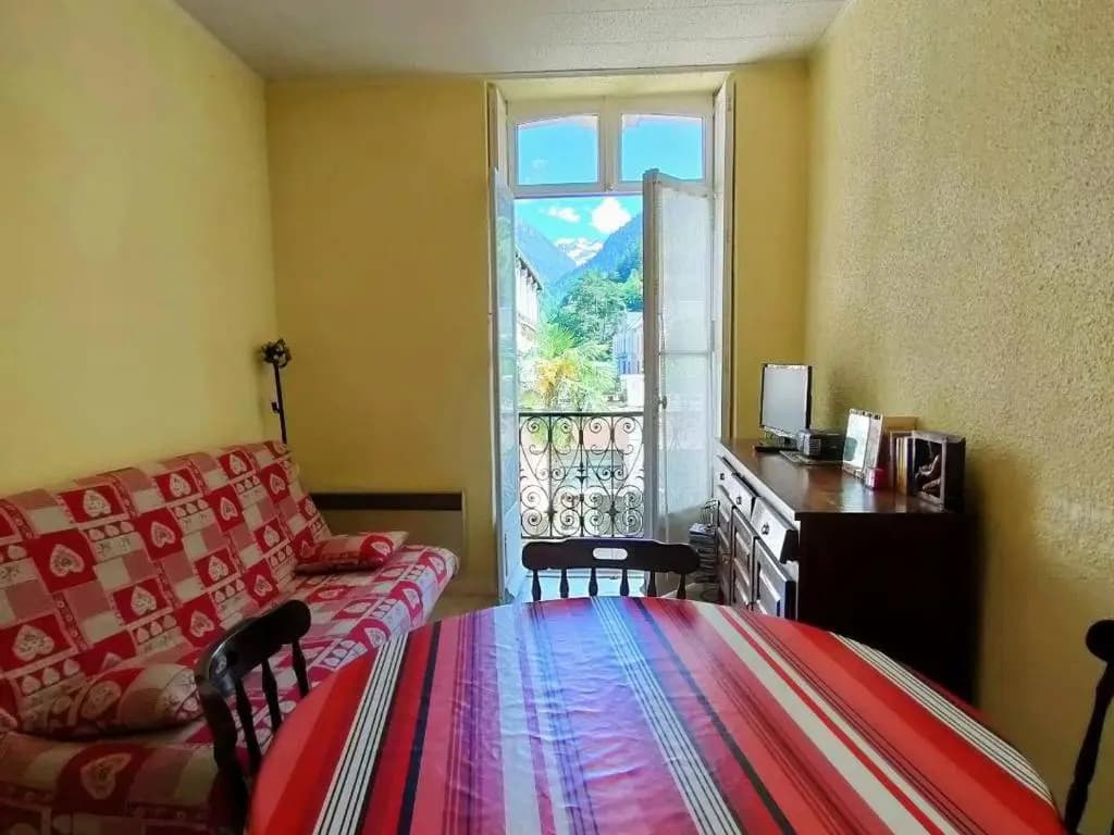 Appartement Cauterets, 2 pièces, 6 personnes - FR-1-234-130 - Photo 2