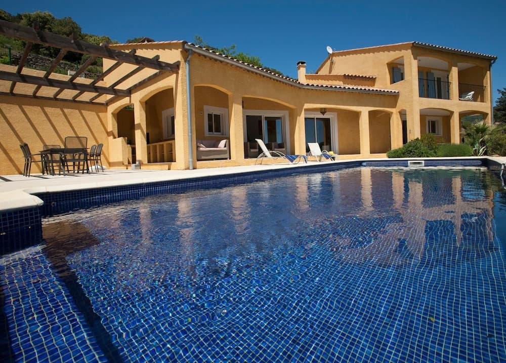 Roquebrun Villa With Pool - Miniature 6