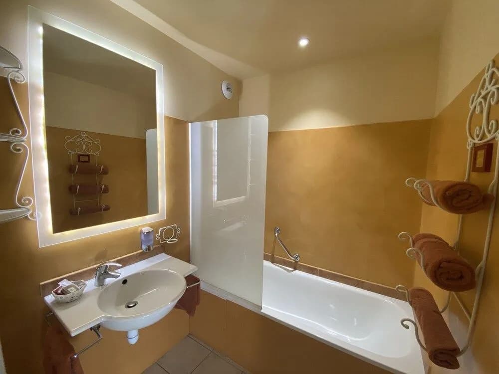 Hôtel Les Sables d'Ocre & SPA - Miniature 7