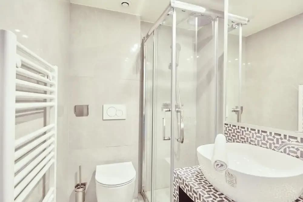 Charming Apartment 2 Bedrooms Center of Paris - Miniature 6