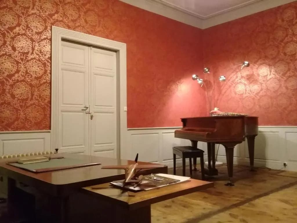 Bazar du Nouveau Siecle - Photo 2