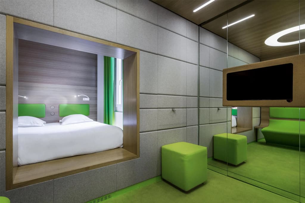 Hotel Odyssey - Photo 4