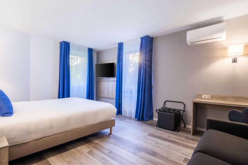 Quality Hotel Le Circuit - Le Mans - Photo 5