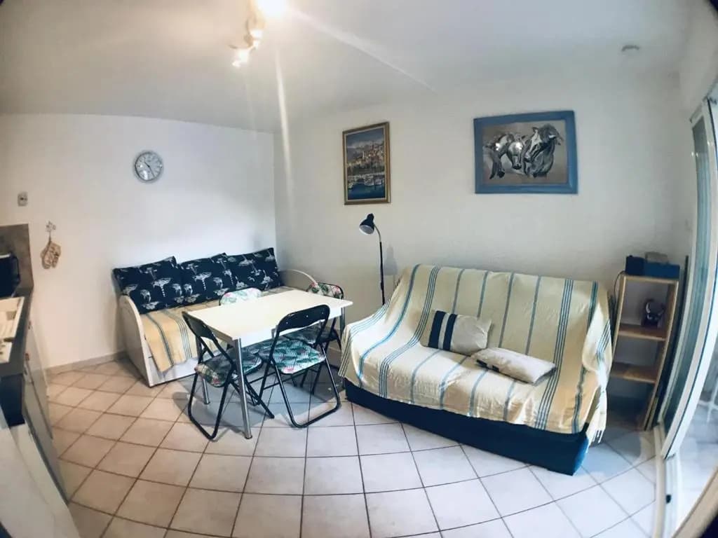 AS16106 - Studio centre ville avec parking privé - Photo 2