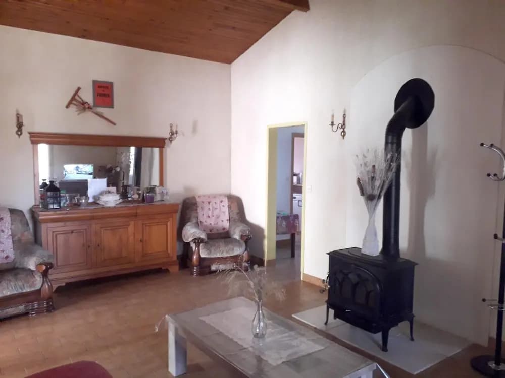 House With 2 Bedrooms in Eymet, With Enclosed Garden - Photo 2