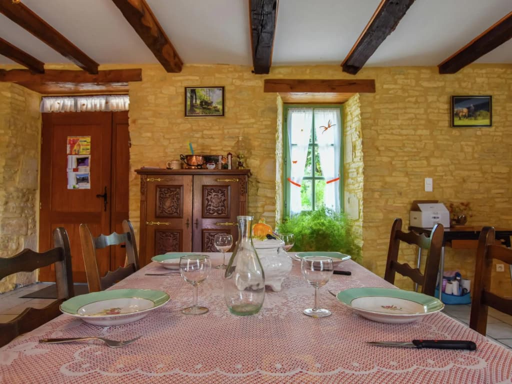Cosy Holiday Home in Thedirac with Swimming Pool - Photo 1