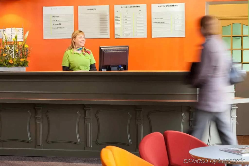 ibis Styles Amiens Cathedrale - Photo 2