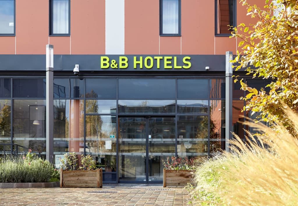 B&B HOTEL Argenteuil - Photo 1