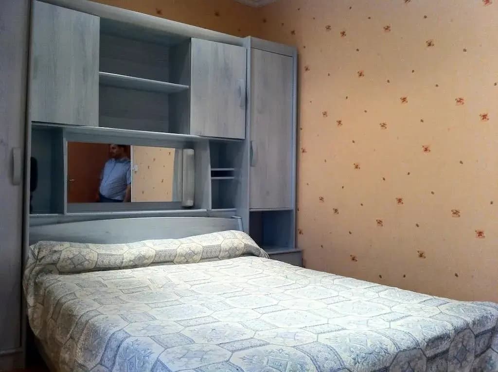 Hotel Des Arts - Photo 2