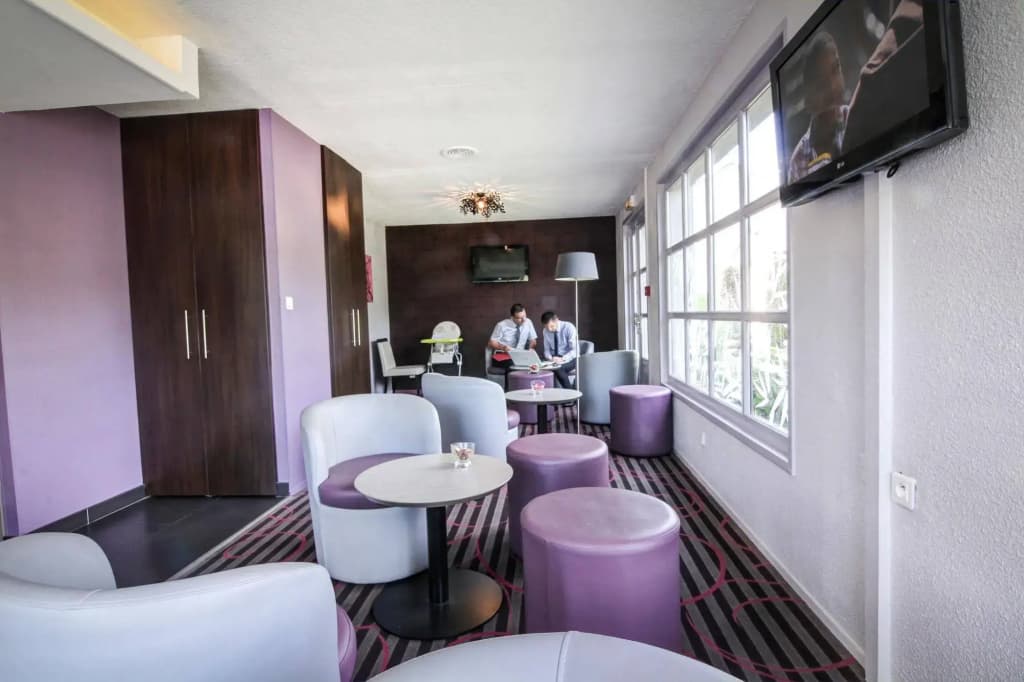 Hôtel Inn Design & Restaurant Sablé-sur-Sarthe - Photo 1