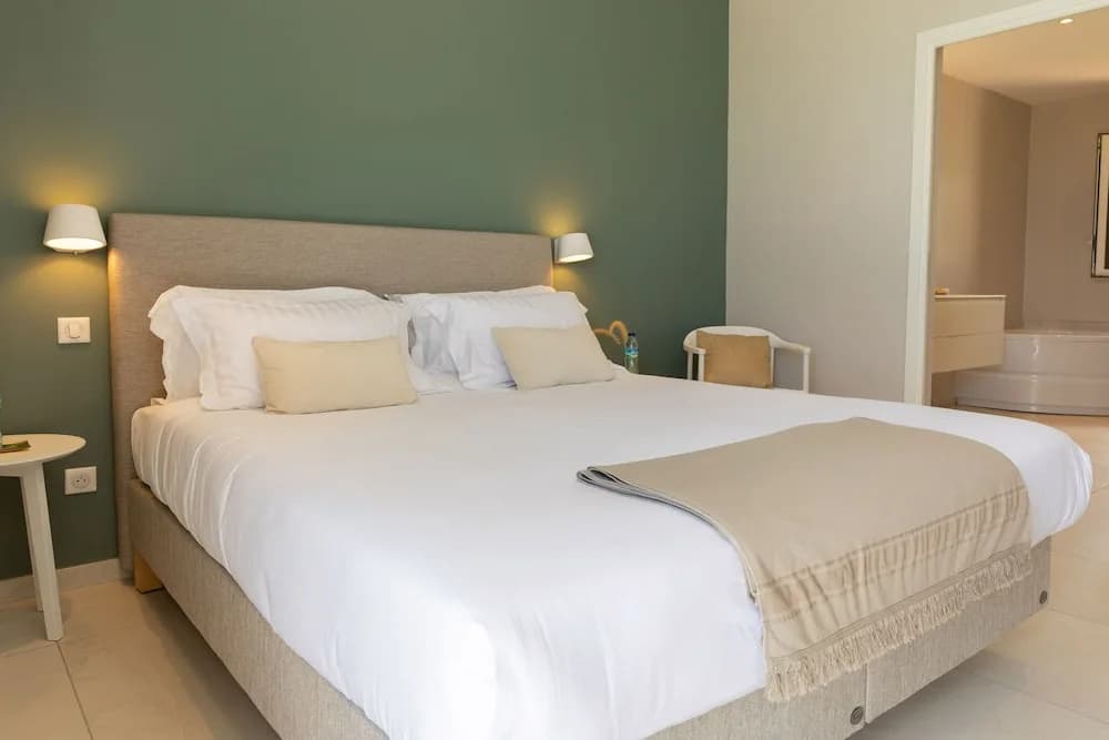 Eden Roc Villas - Miniature 6